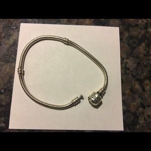 Pandora bracelet set